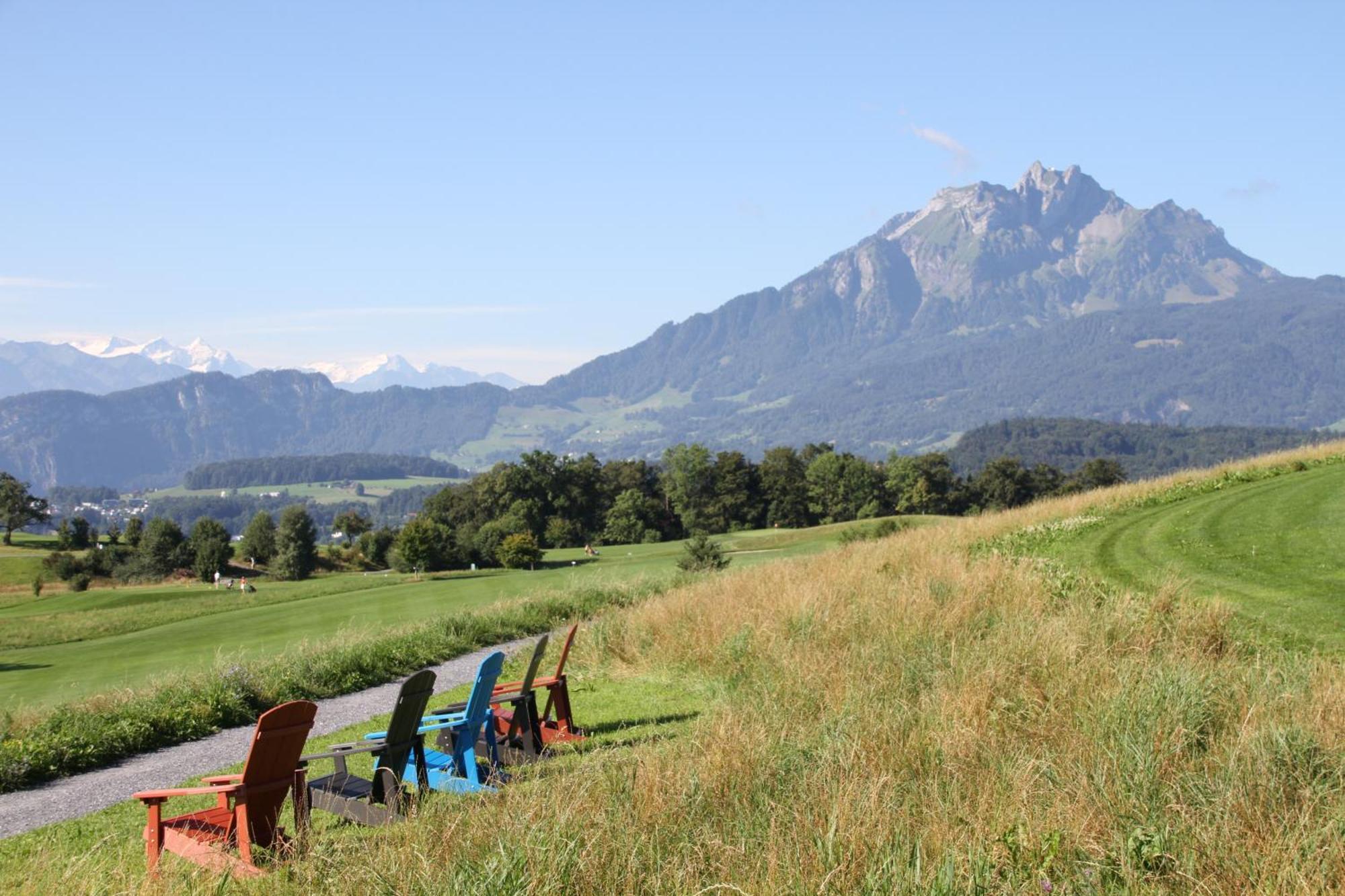 Gasthaus Badhof - Golfhotel Meggen Buitenkant foto