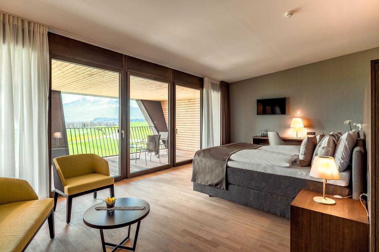 Gasthaus Badhof - Golfhotel Meggen Buitenkant foto